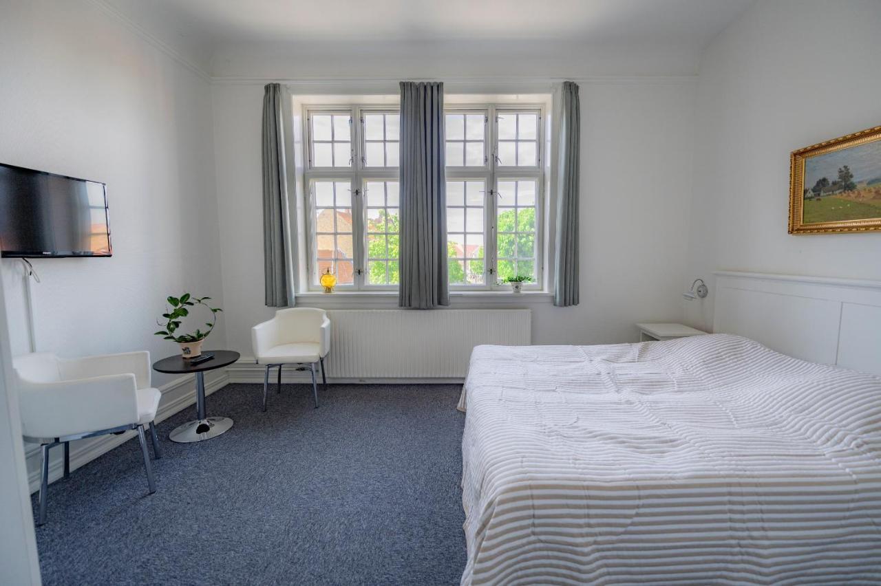 Det Gamle Posthus Otel Rønne Dış mekan fotoğraf