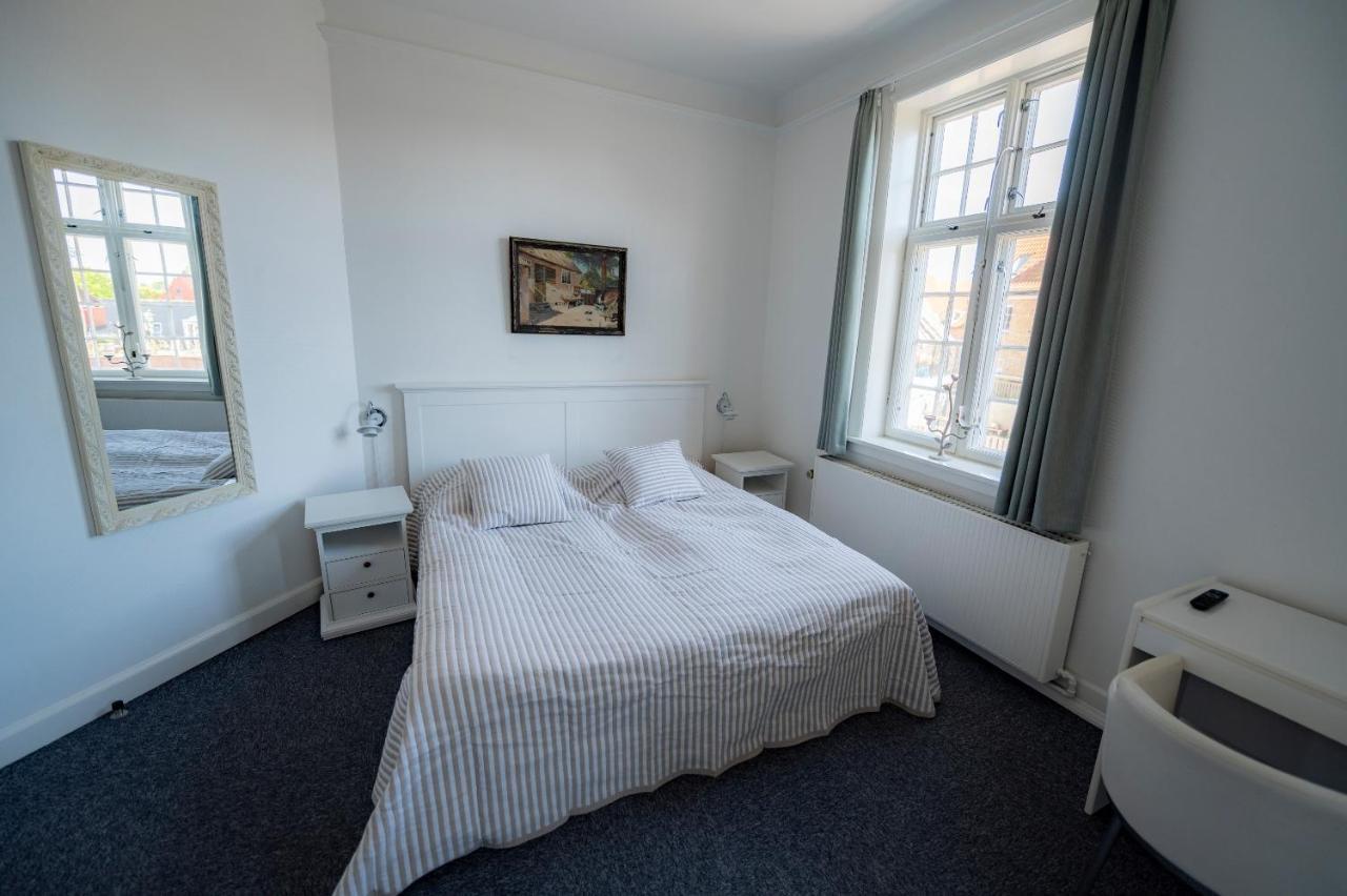 Det Gamle Posthus Otel Rønne Dış mekan fotoğraf