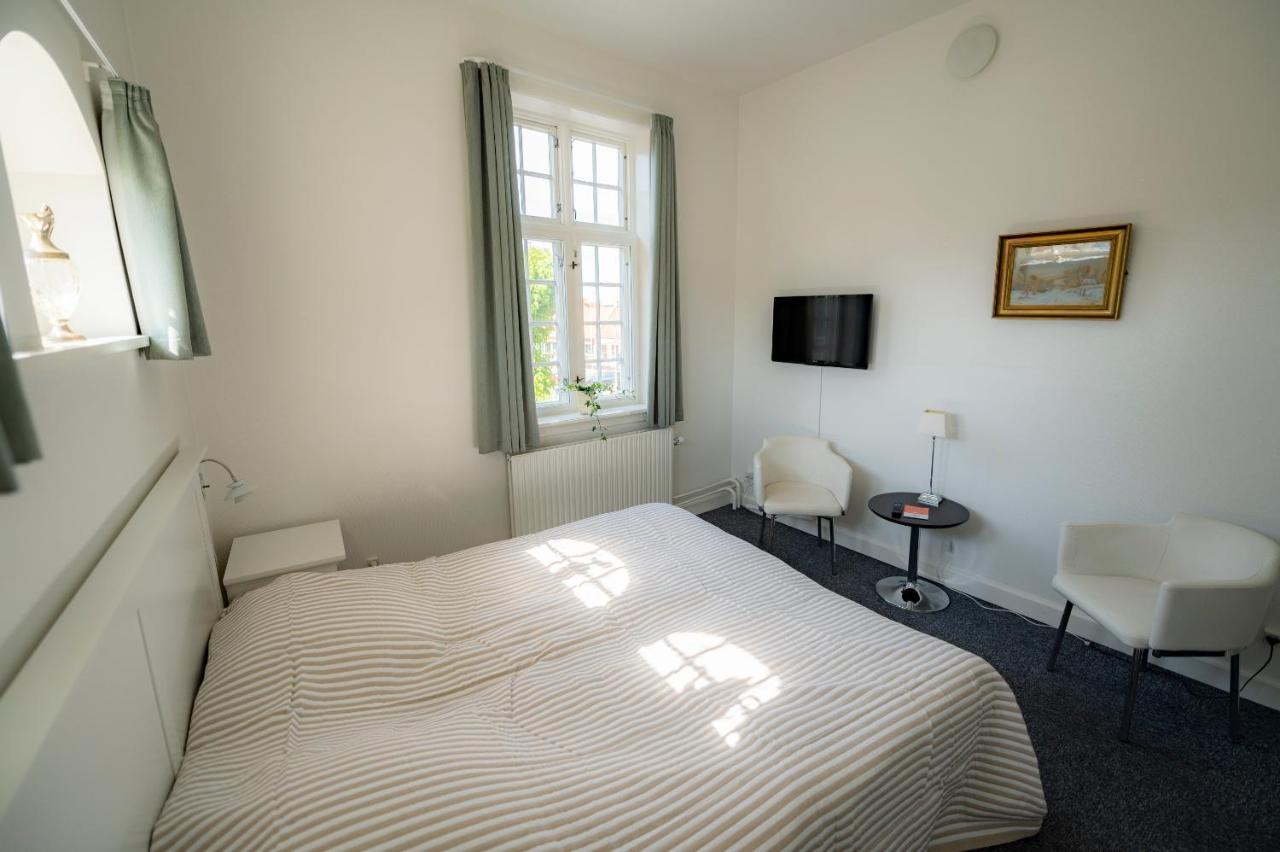 Det Gamle Posthus Otel Rønne Dış mekan fotoğraf